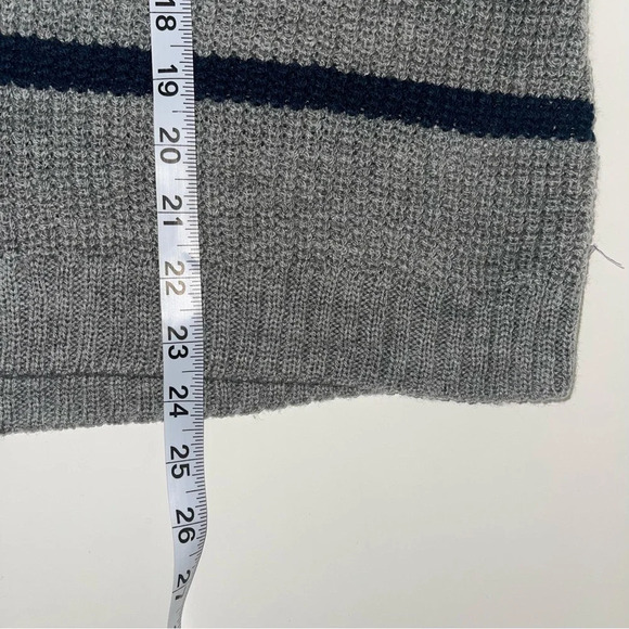 Maurices Heather Gray & Navy Blue Striped V-neck Knit Sweater Small Women’s - Picture 8 of 11